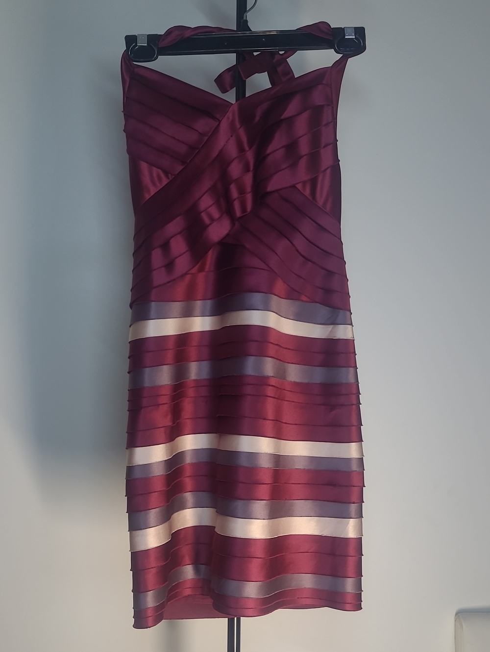 Women's Burgundy Striped Halter Cocktail Dress BCBG MAXAZRIA Sz 2